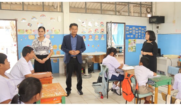 ตรวจเยี่ยมโรงเรียนในสังกัด เขตคุณภาพกบินทร์บุรี 1