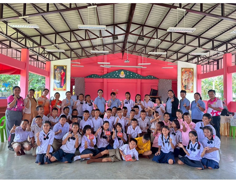 มีกิจกรรมดังนี้ ตรวจสุขภาพ ทาฟลูออไรด์ฟันนักเรียน ชั้น ป. 1 - ป. 6 ตรวจสอบความครอบคลุมวัคซีน ตรวจโภชนาการ ทาฟลูออไรด์ เด็กอนุบาล ตรวจวัดสายตา เจาะเลือดปลายนิ้ว 
